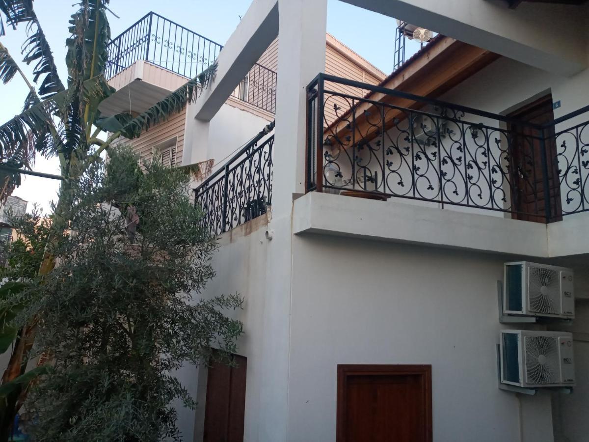 Magic Moon Guest House Фамагуста Экстерьер фото