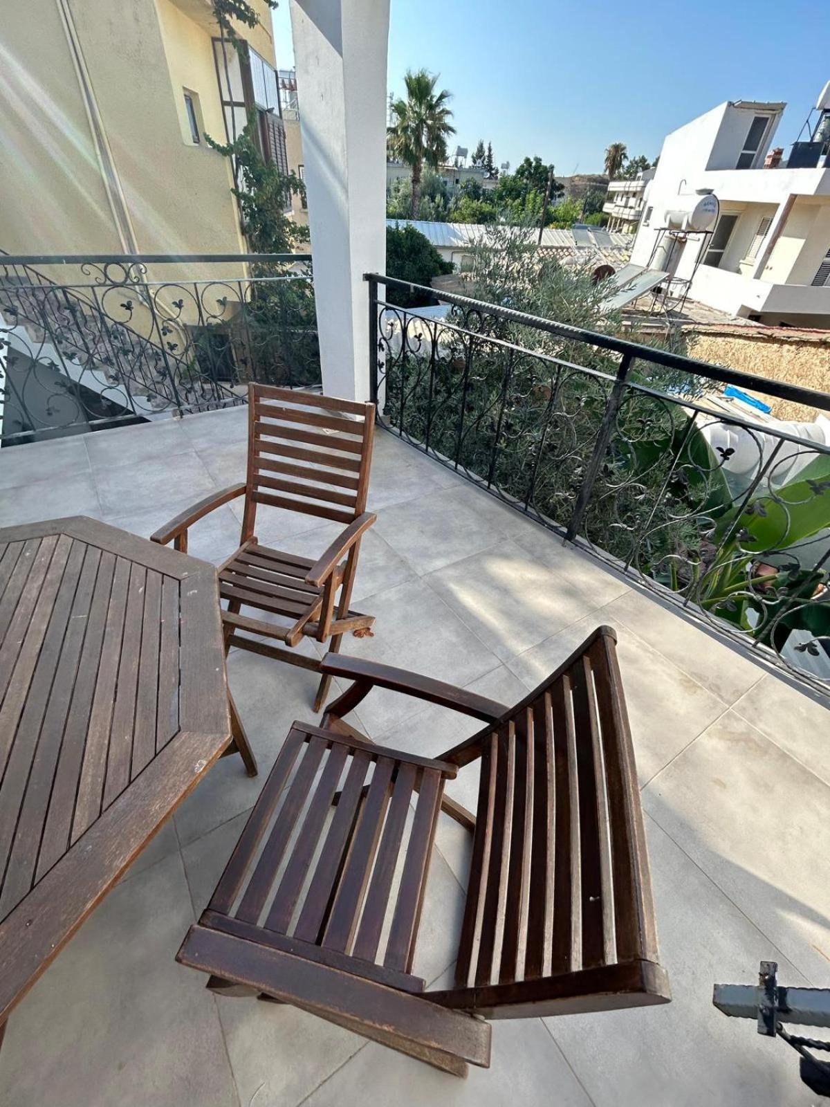 Magic Moon Guest House Фамагуста Экстерьер фото