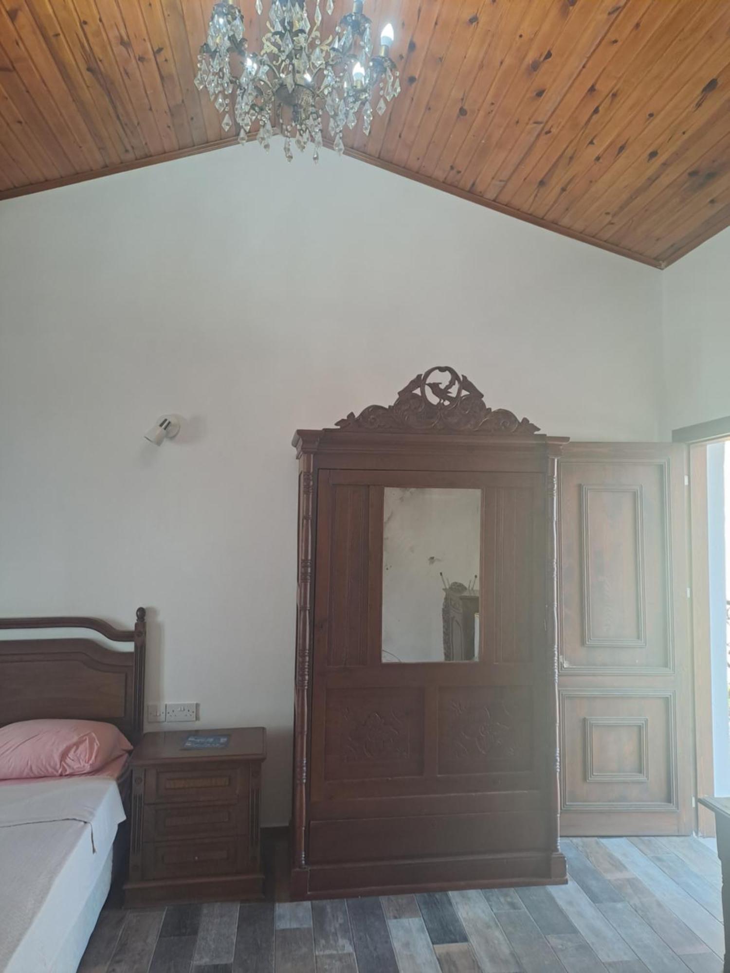 Magic Moon Guest House Фамагуста Номер фото